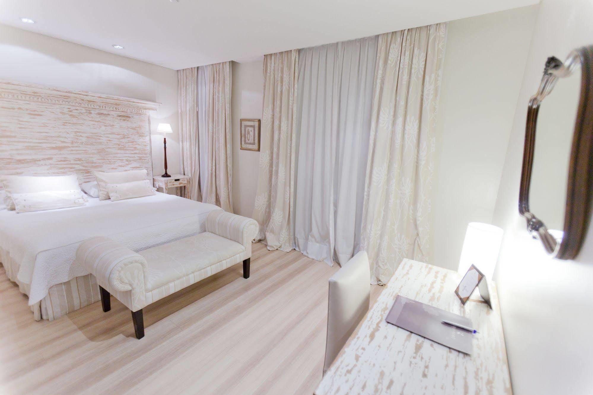 Villa Isidro Hotel Boutique & Spa ซานอิซิโดร ภายนอก รูปภาพ